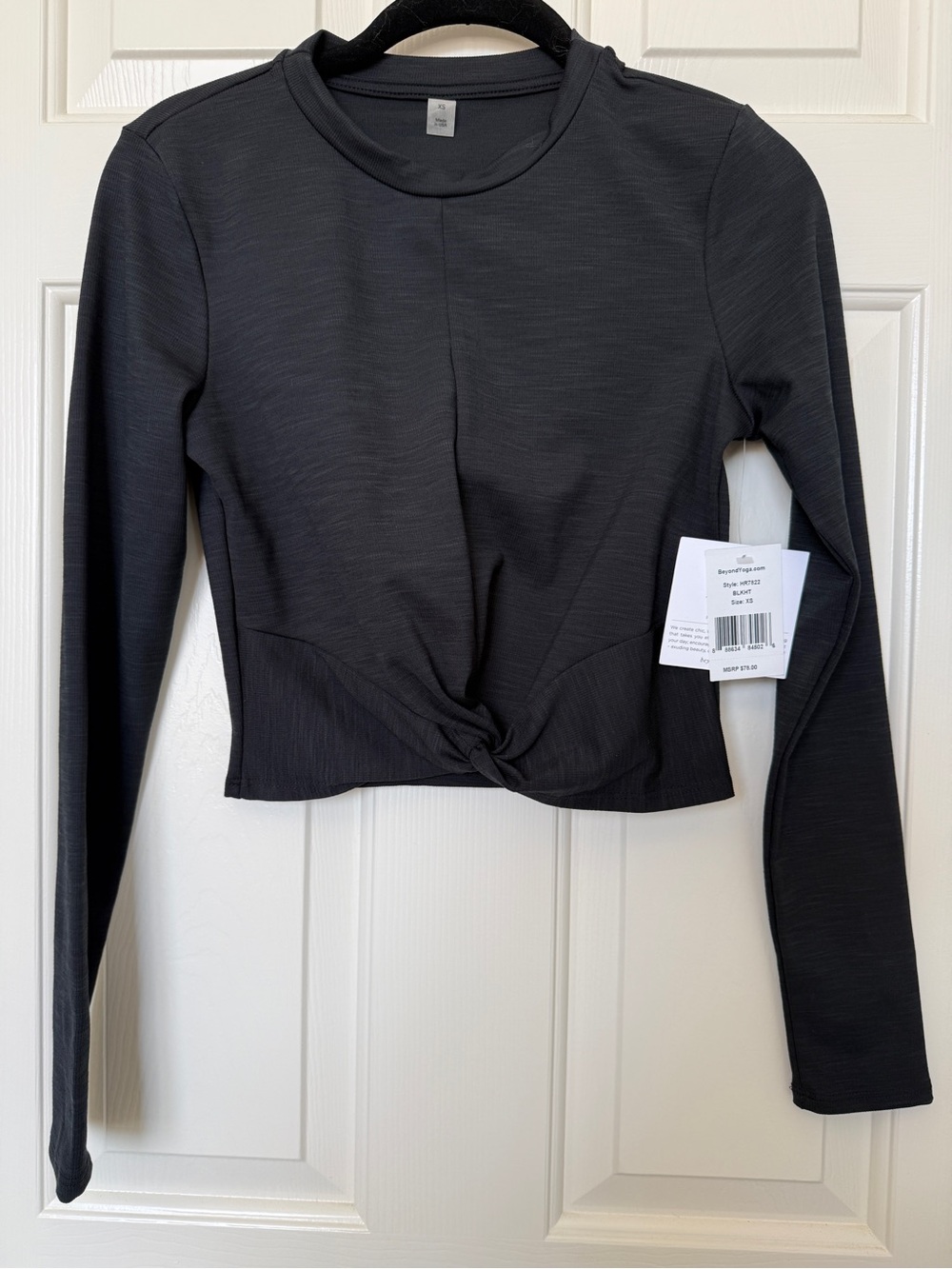 NWT Beyond Yoga Long Sleeve Black Top XS